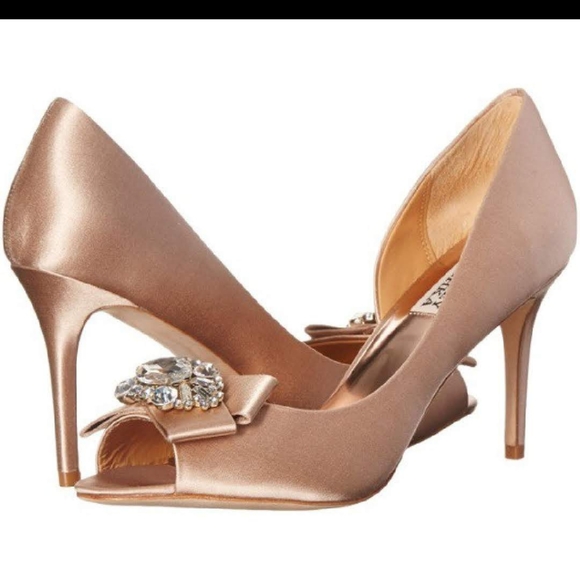 Badgley Mischka heels with embellishment - Picture 4 of 9